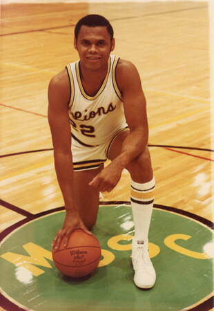 1979-1980 Basketball Pictures #27