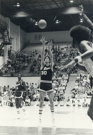 1978-1979 Basketball Pictures #11