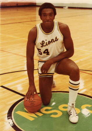 1979-1980 Basketball Pictures #35