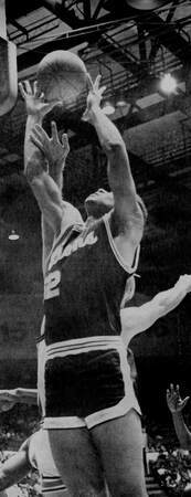 1977-1978 Basketball Pictures #3