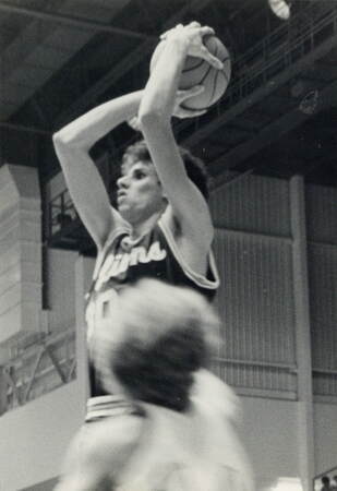 1978-1979 Basketball Pictures #13